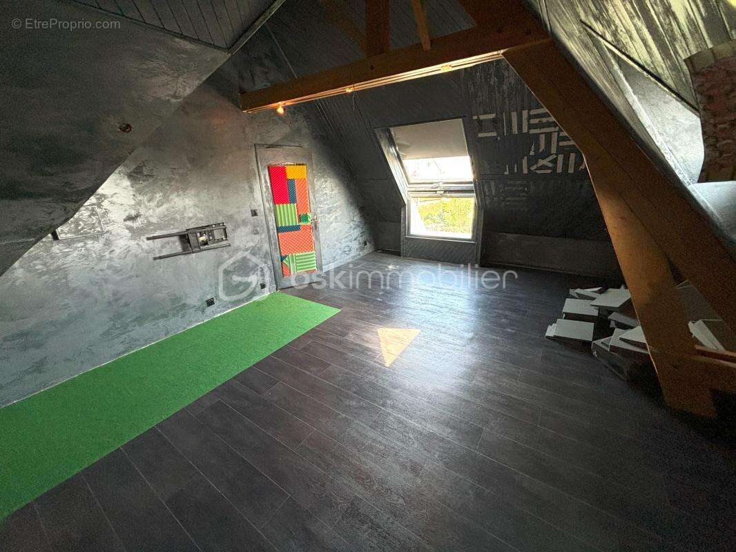 Maison à SAINT-QUENTIN-LA-MOTTE-CROIX-AU-BAILLY