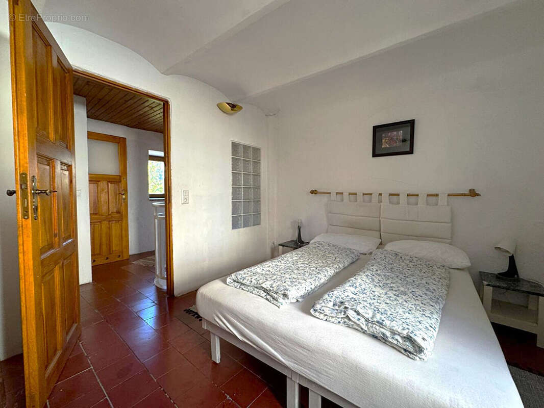 Maison à SAINT-FLORENT-SUR-AUZONNET