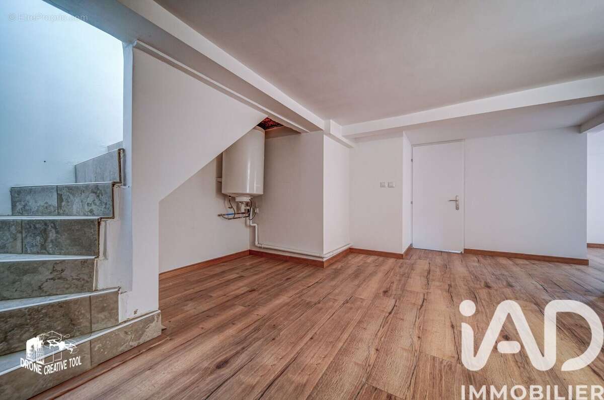 Maison 96 m² à Roncourt  - photo 8