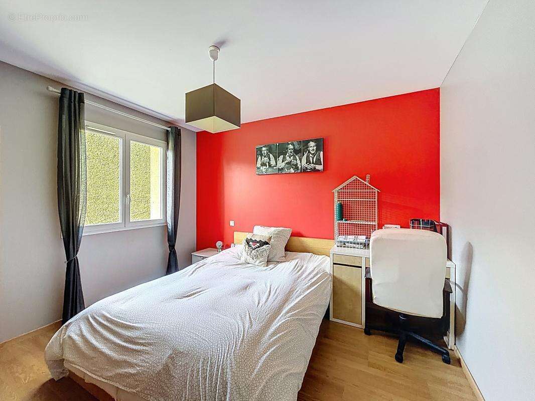 Maison à SAINT-MARTIN-LA-PLAINE