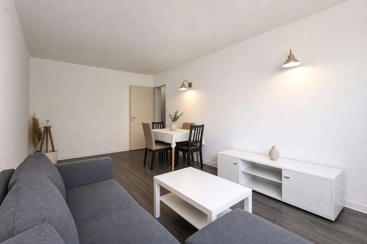 Appartement à SAINT-ETIENNE