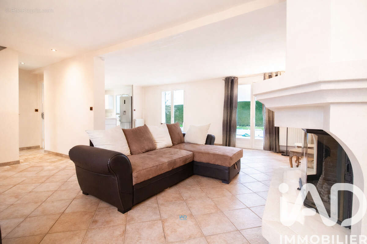 Photo 2 - Maison à ORGEVAL