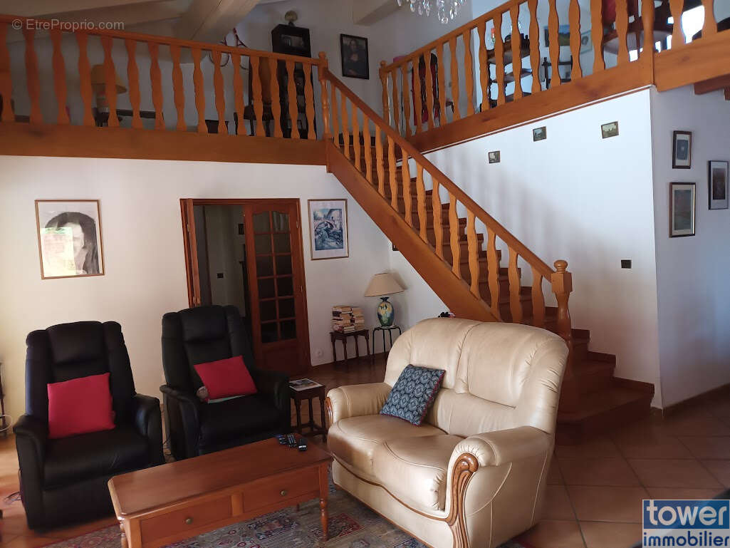 Maison à PALAJA