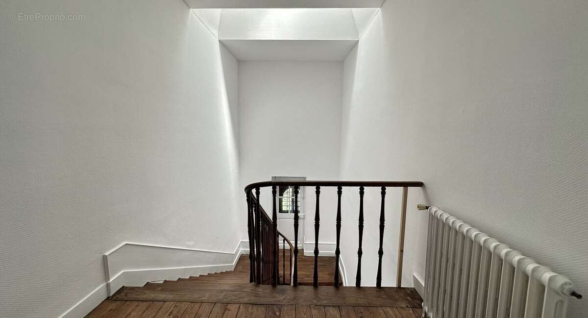 Maison de caractere de type t8 de 290 m2 sur une parcelle de 820 m2 - photo 21