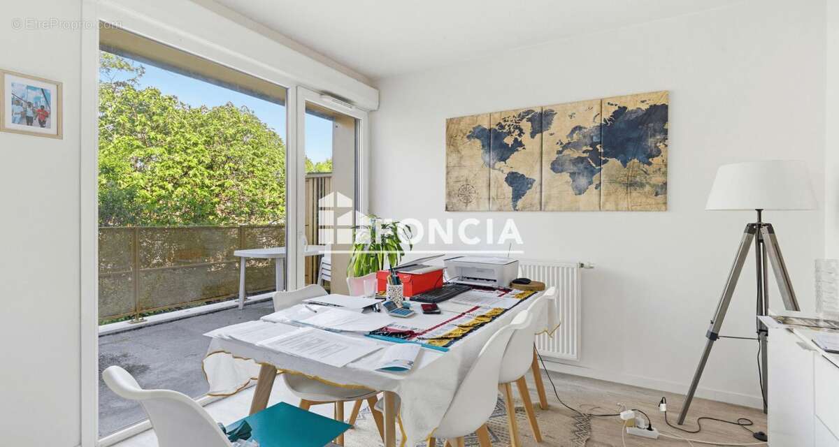 Appartement à VILLENAVE-D'ORNON