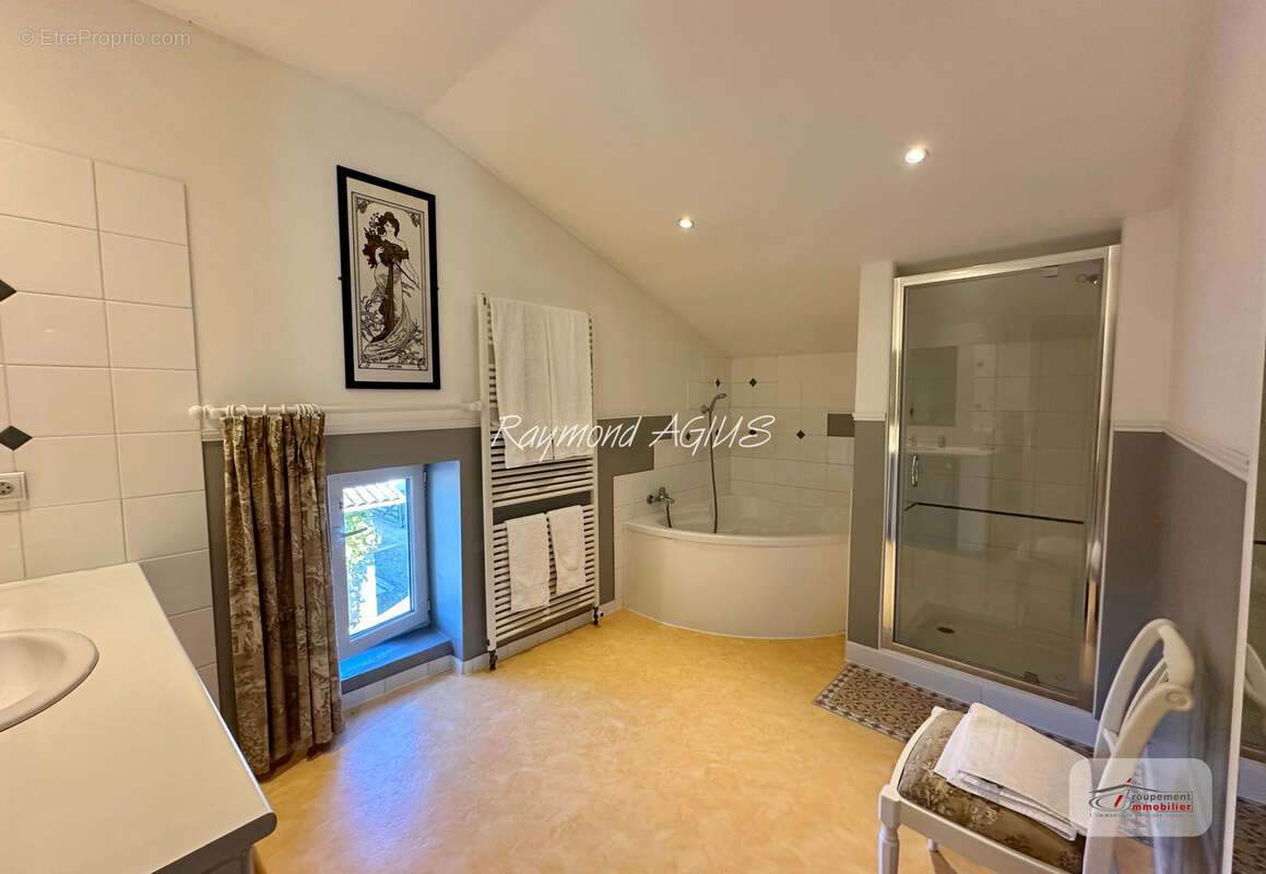 Maison à CASTELMORON-SUR-LOT