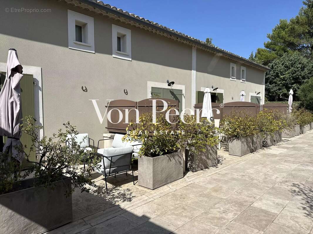 Appartement à SAINT-ETIENNE-DU-GRES