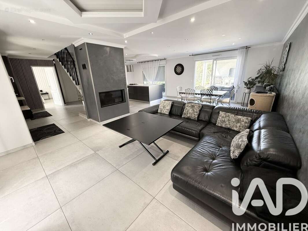 Photo 6 - Maison à OLLAINVILLE