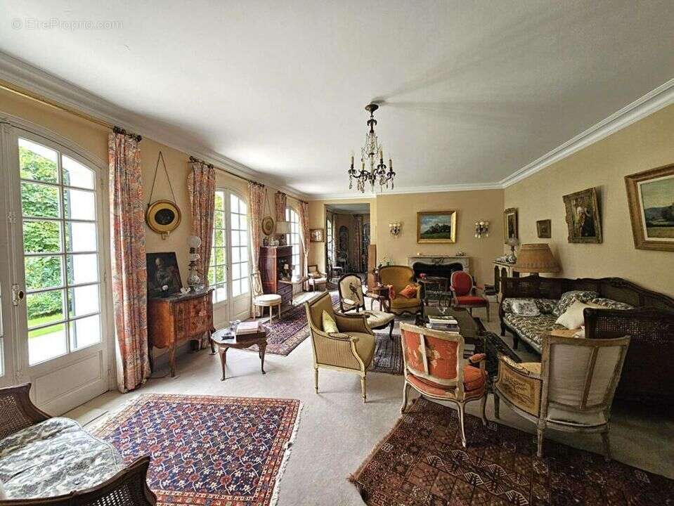 Maison à MATHIEU
