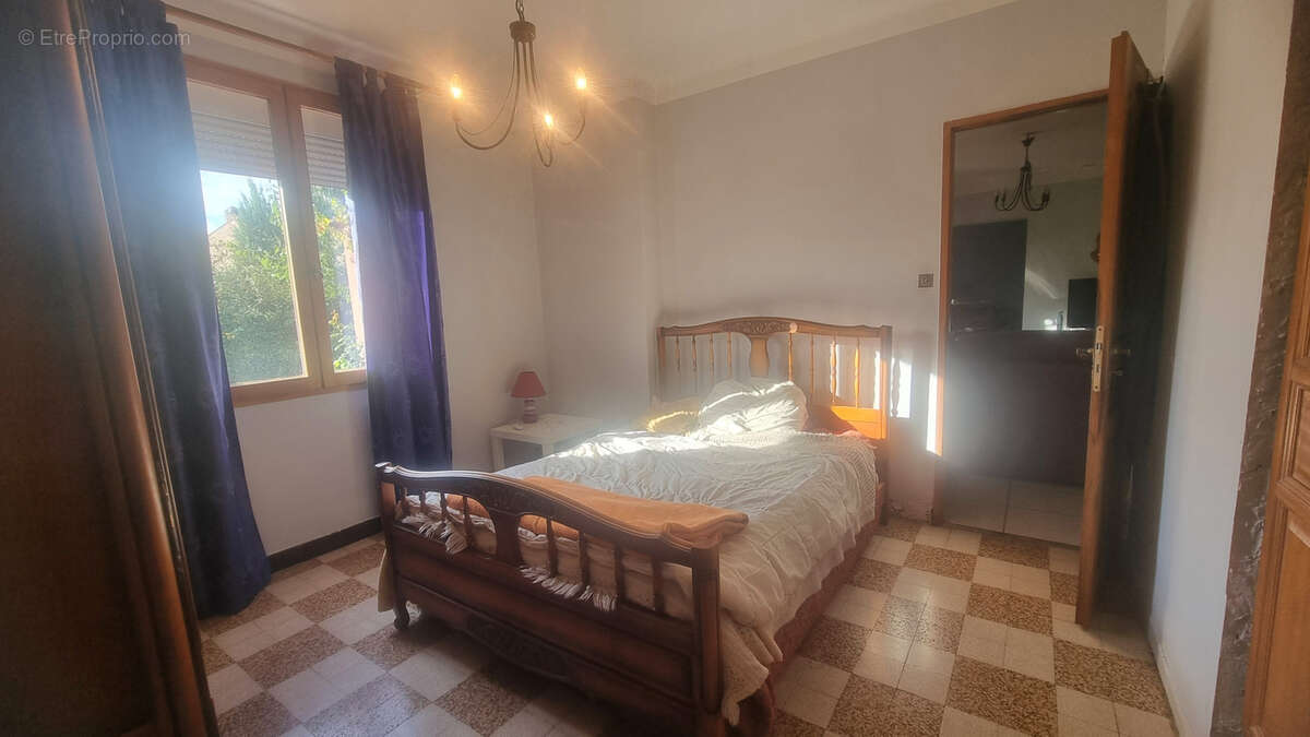 Maison à LA FARLEDE