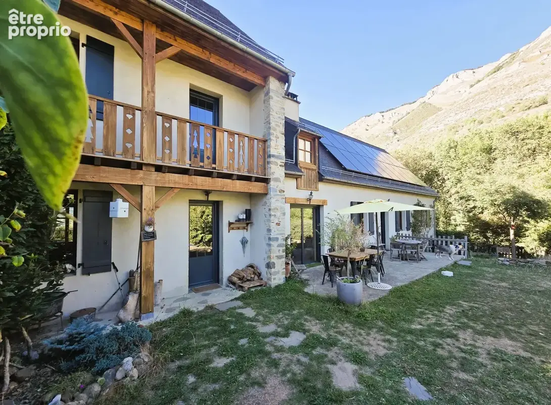 Maison 8 pièces 182 m² à vendre à Campan (65710) - photo 1