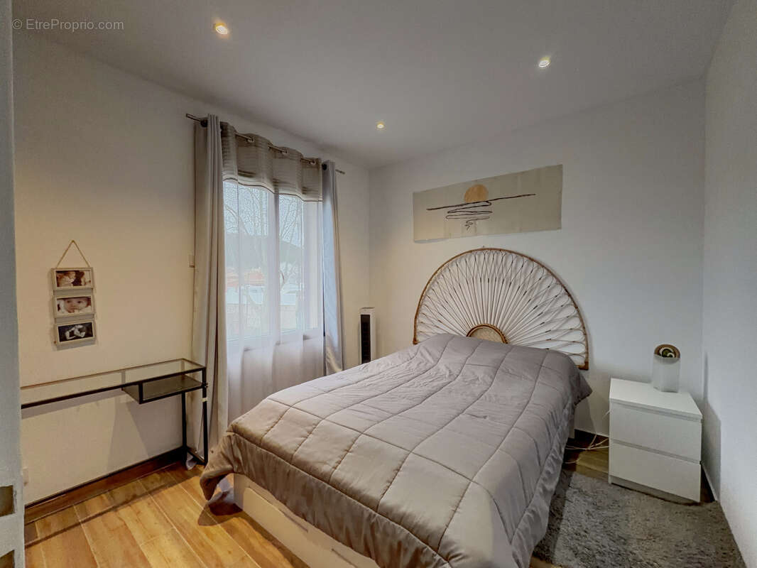 Maison à SIX-FOURS-LES-PLAGES