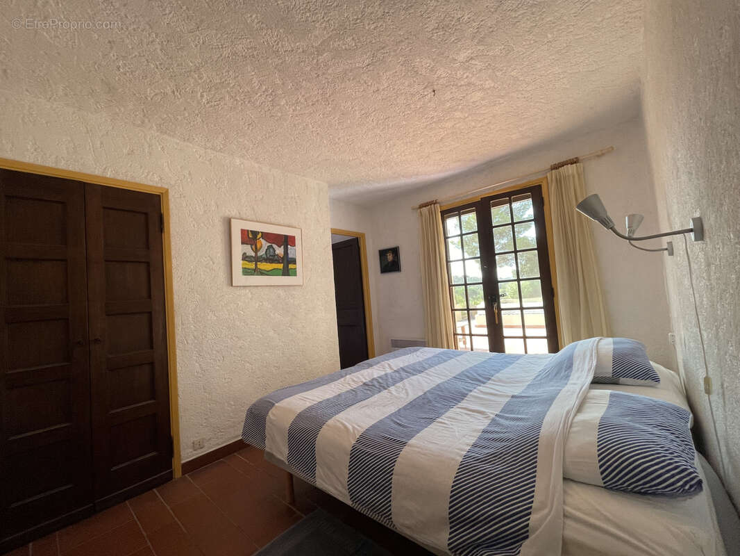 Maison à BORMES-LES-MIMOSAS