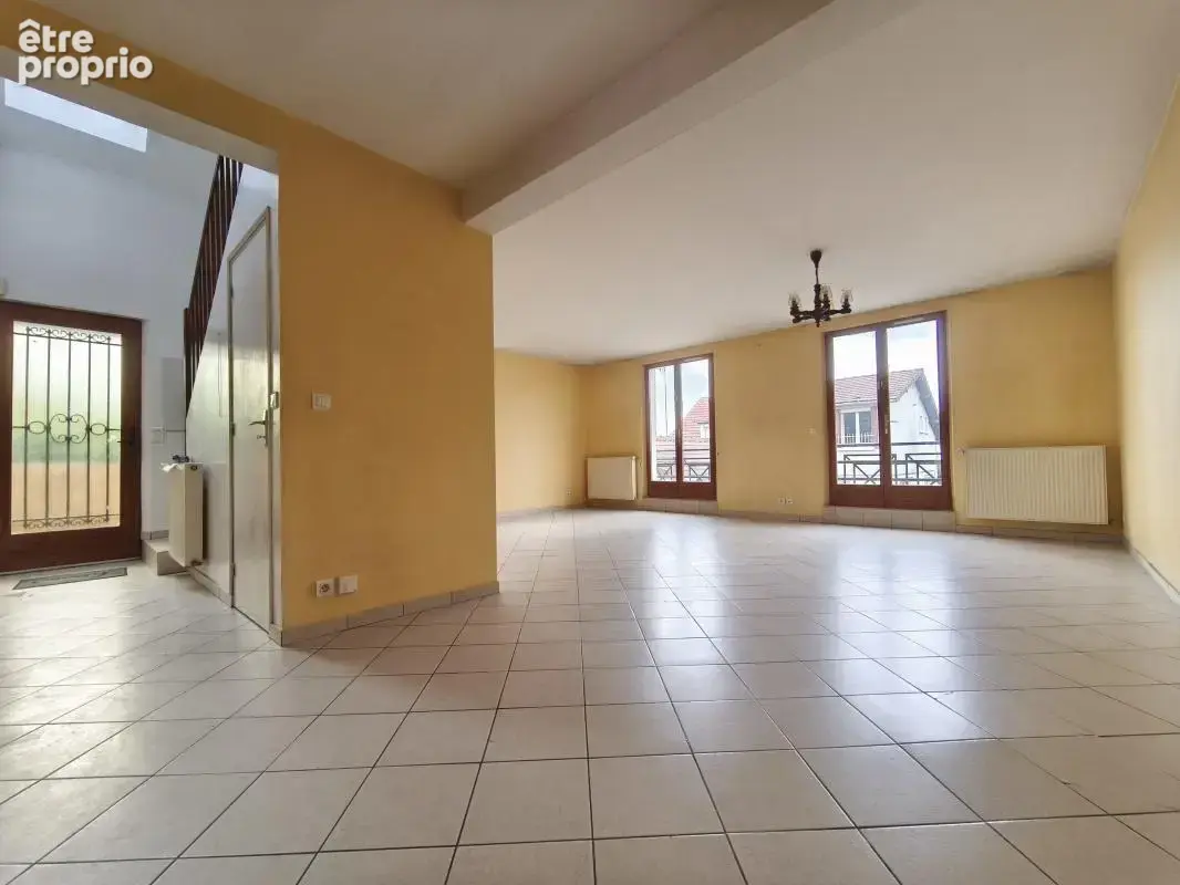 Maison 10 pièces 188 m² à vendre à Rantigny (60290) - photo 4