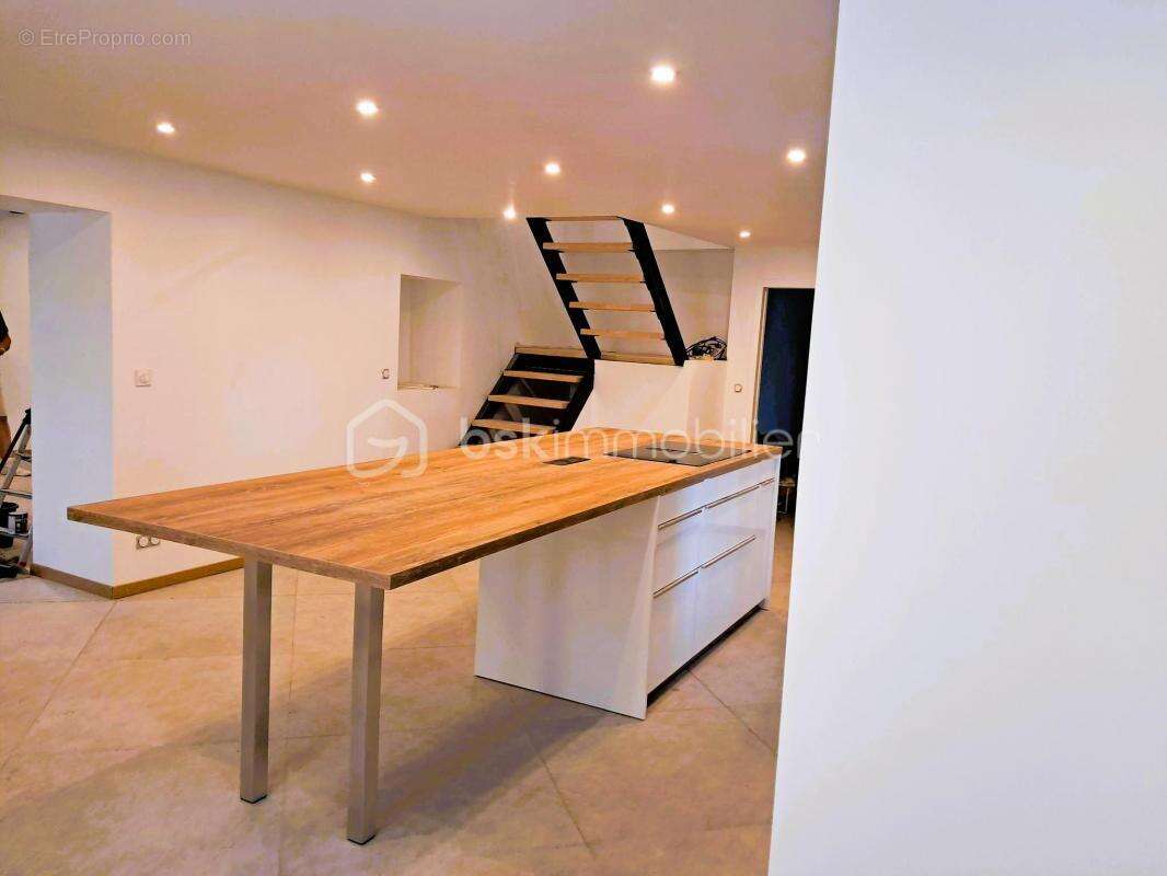 EXCLUSIVITÉ – Superbe maison de village de caractère entièrement rénovée – 180 m² de charme et de prestations haut de gamme - photo 7