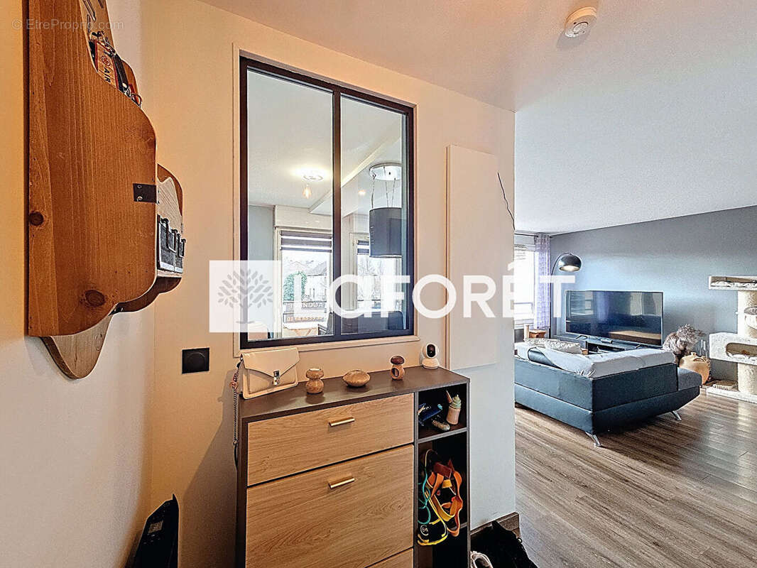 Appartement à MOISSY-CRAMAYEL