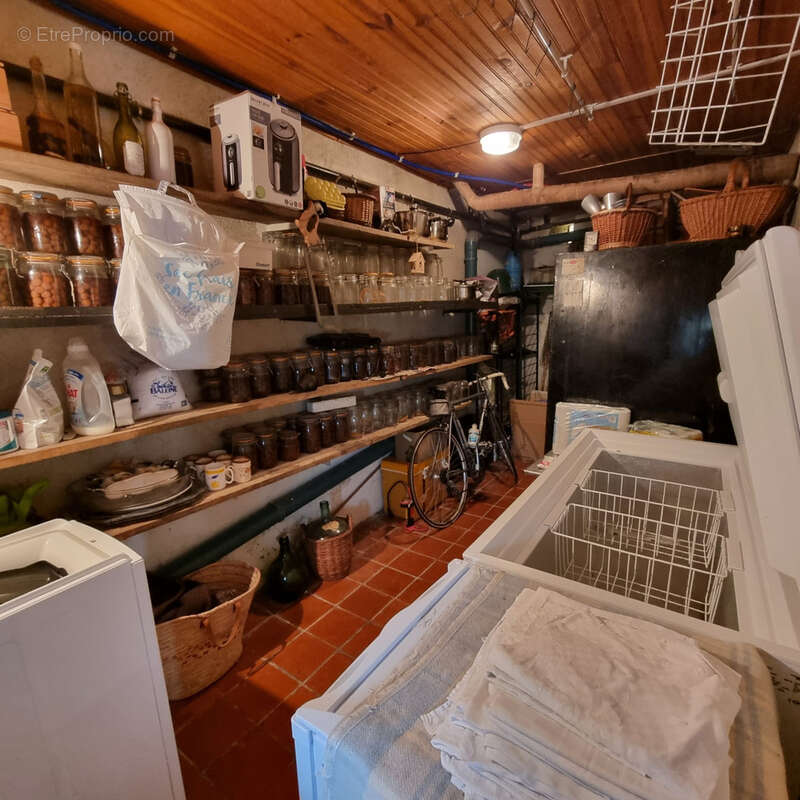 Maison à MONTGIVRAY