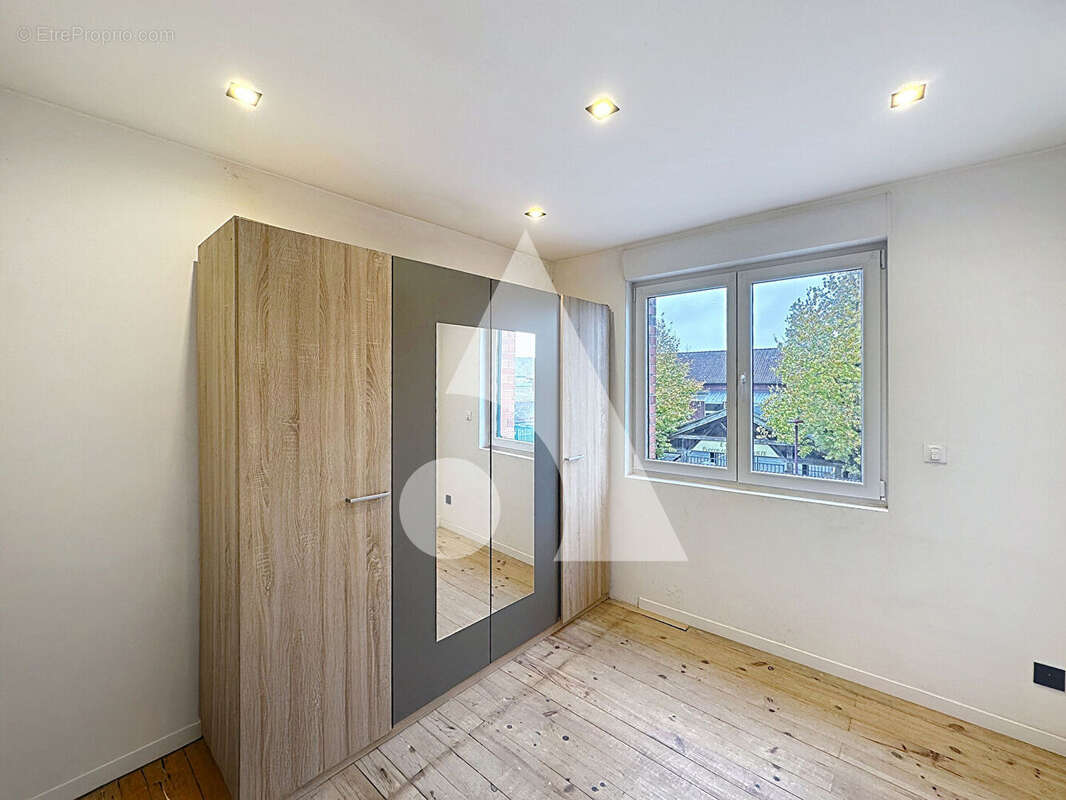 Maison à FRESNES-SUR-ESCAUT