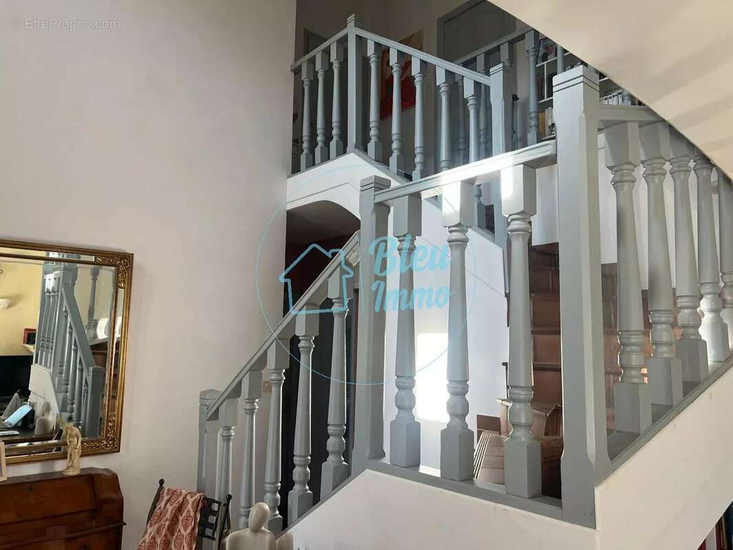 Milhaud villa t4 112m² / 574 m² de terrain avec piscine - photo 3
