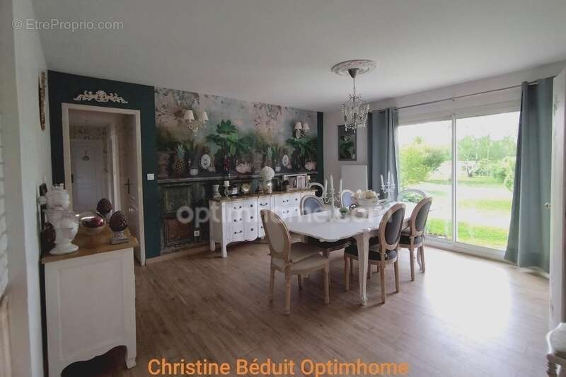 Maison à MARILLAC-LE-FRANC