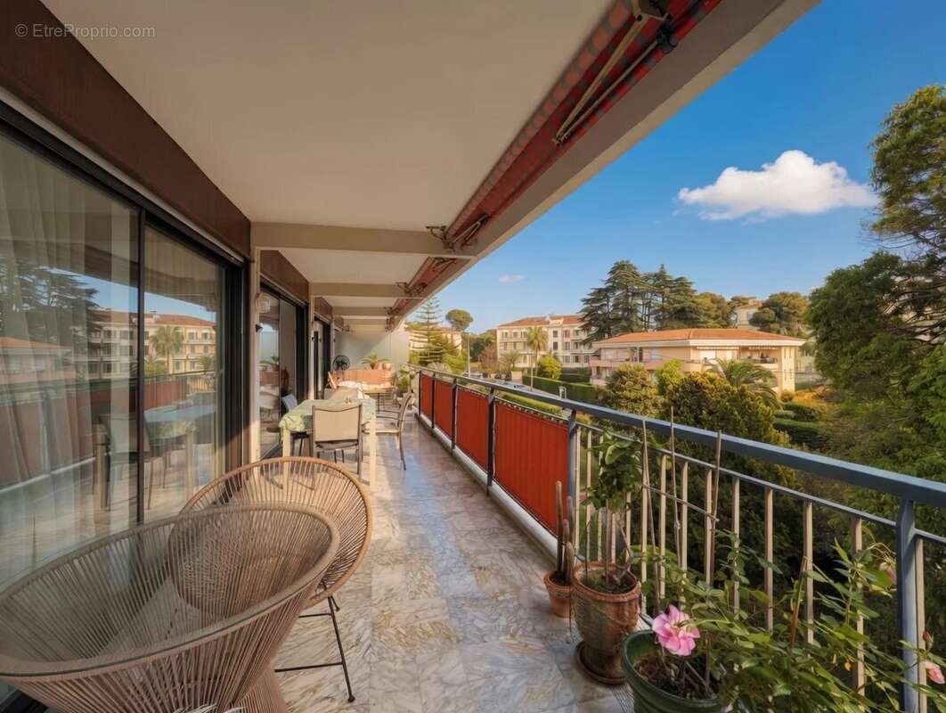 Appartement à CANNES