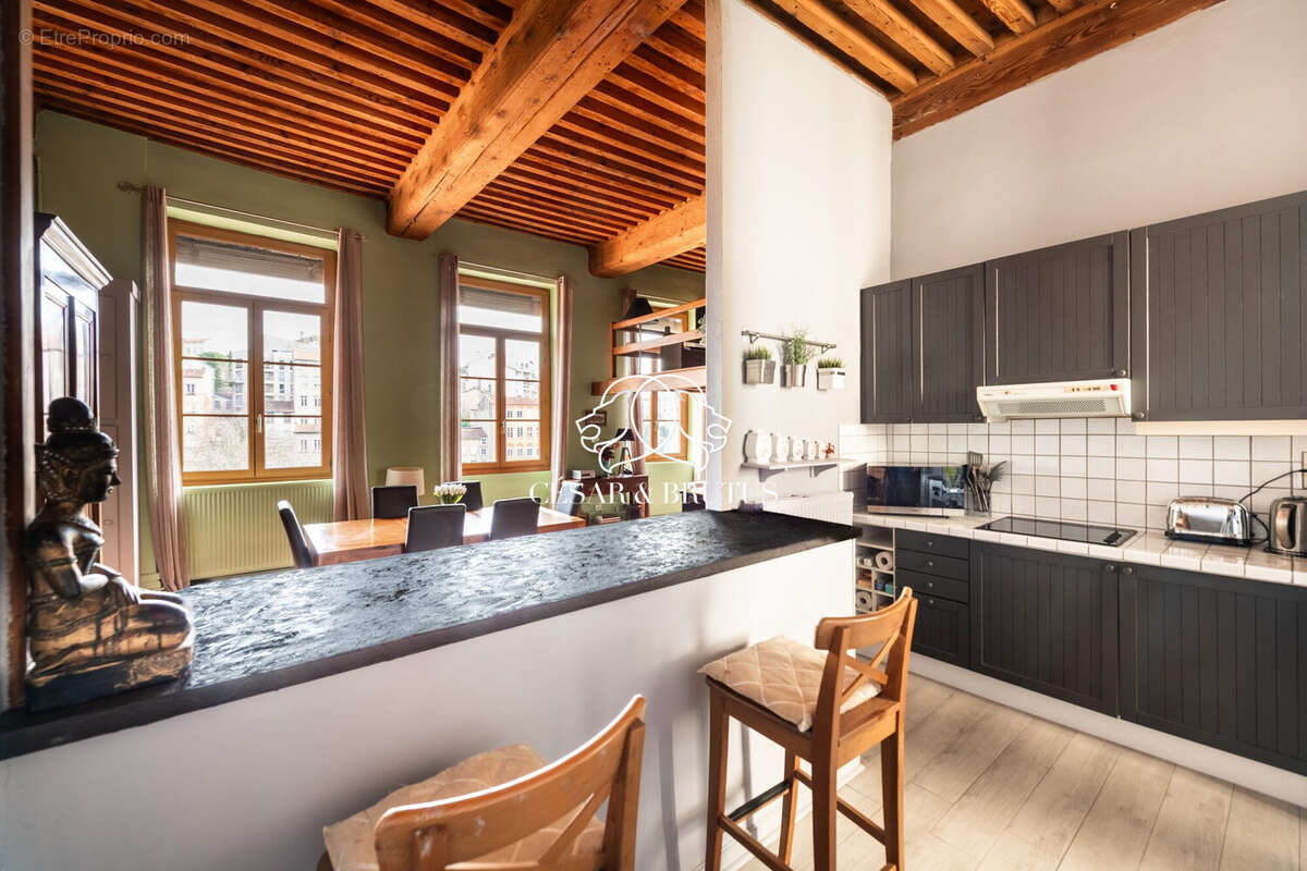 Appartement à LYON-4E