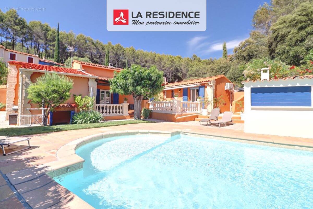Maison 153 m² à Taradeau  - photo 1