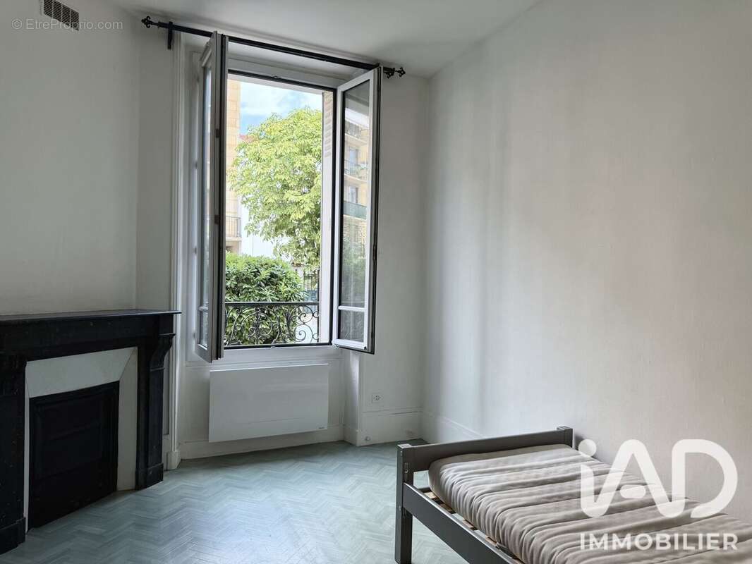 Appartement 28 m² à Bois-Colombes  - photo 8