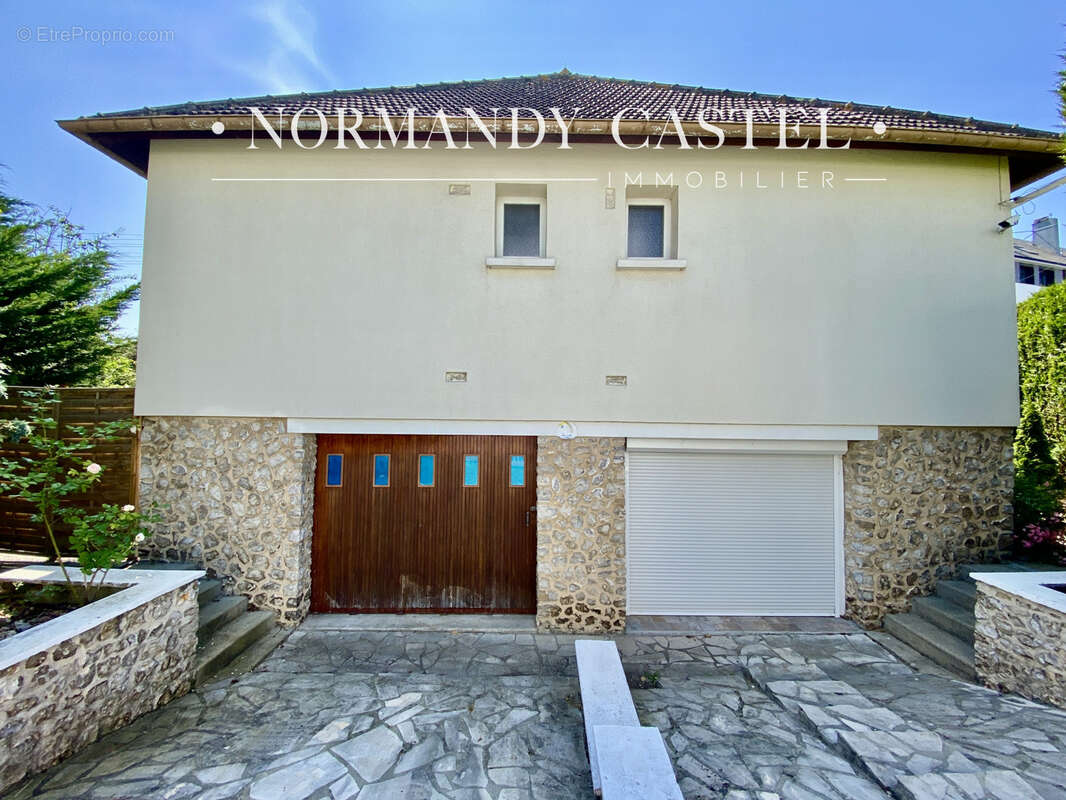 Maison à TROUVILLE-SUR-MER
