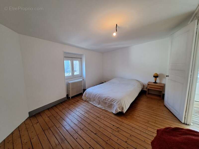 Maison à vendre 7 pièces POITIERS (86) - photo 5
