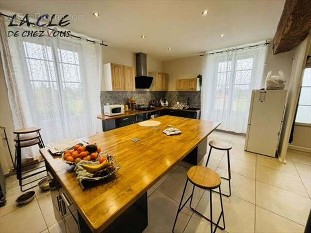 Maison à NIEUL-SUR-L&#039;AUTISE