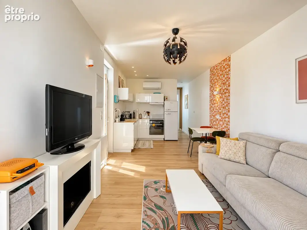 La Bussière - Maison de plain-pied rénovée 2023 avec terrasse,jardin et 2 chambres - photo 5