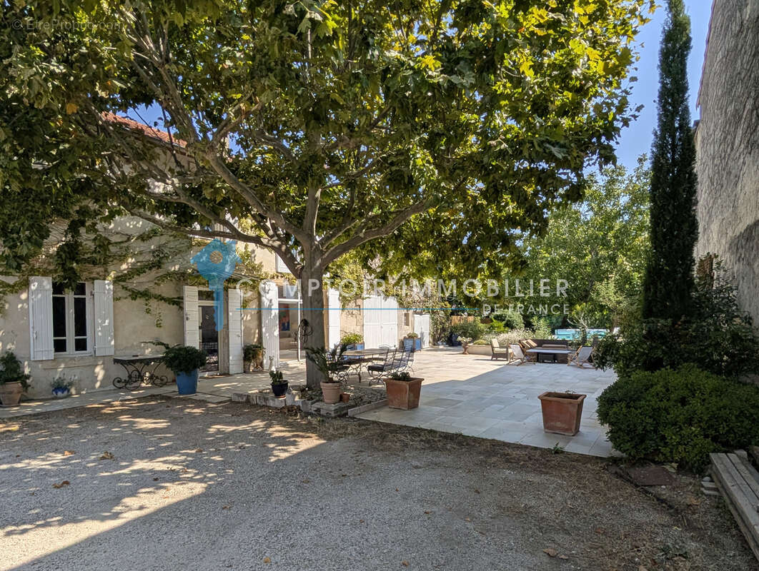 Maison à NOVES