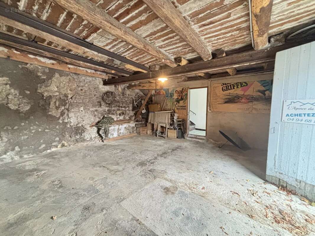 Maison à CLAVIERS
