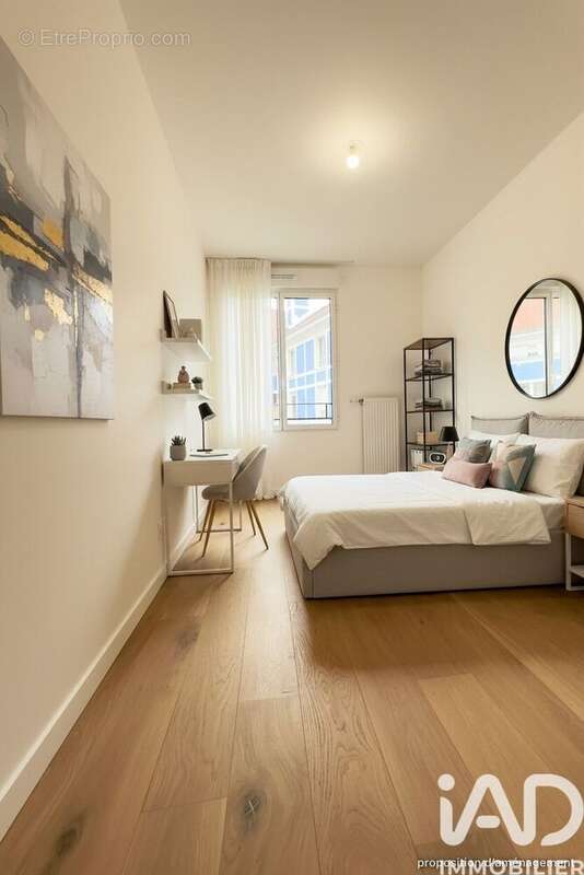 Photo 7 - Appartement à LE PLESSIS-ROBINSON