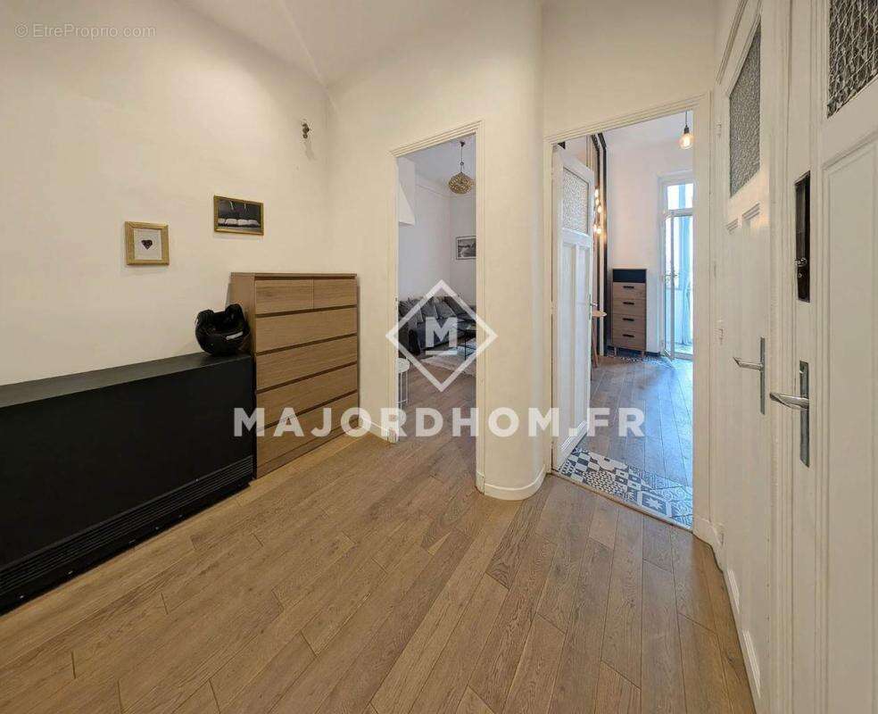 Appartement à MARSEILLE-7E