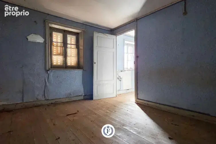 Exclusivité   grande maison de village de 200 m2 à rénover   fort potentiel - photo 27