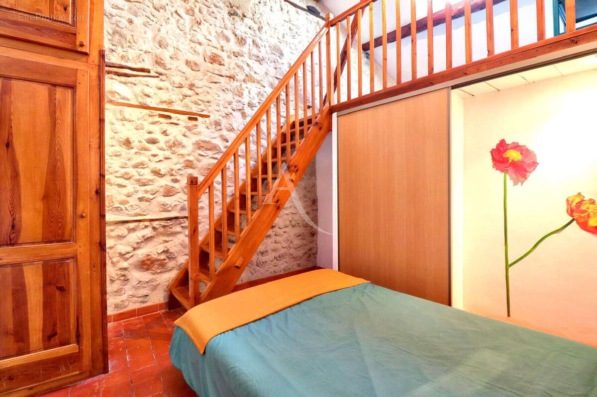 Appartement de charme à quinson 67m2 - photo 9