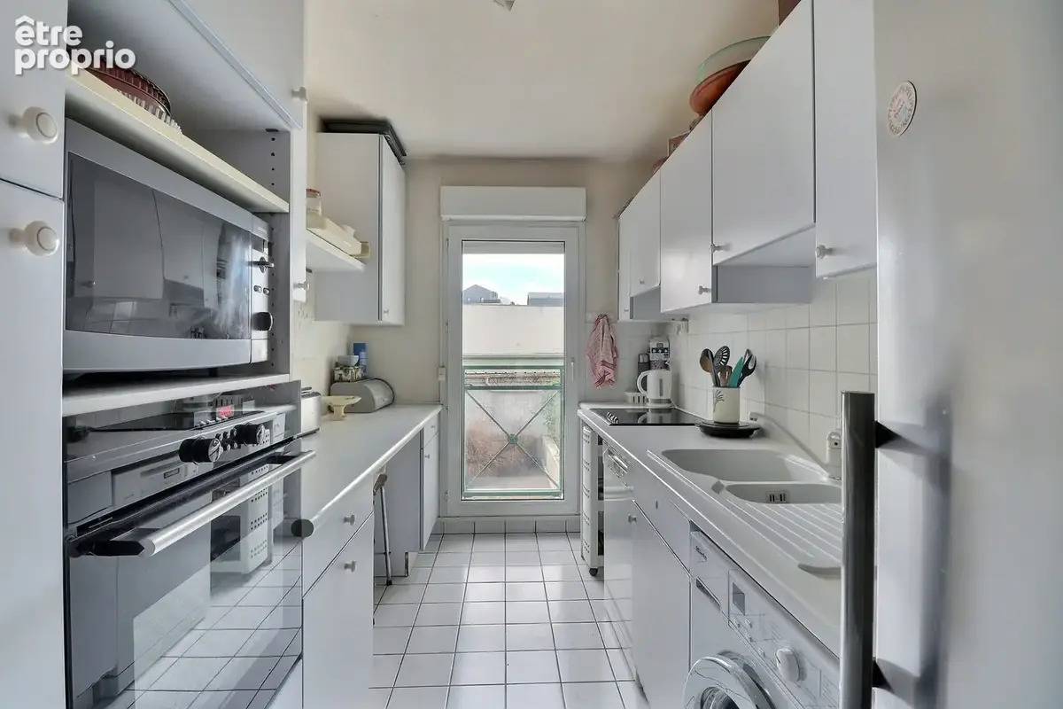 Appartement 5 pièces 115 m² à vendre à Chatillon (92320) - photo 4
