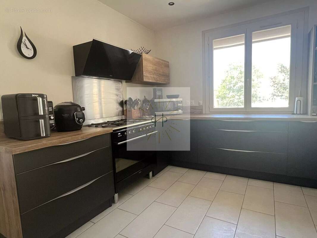 Maison 135 m² à Bonlieu-Sur-Roubion  - photo 8