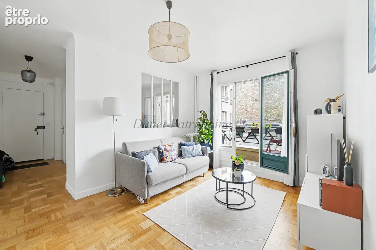 Agréable 3 pièces de 65 m² en parfait état avec balcon - photo 2