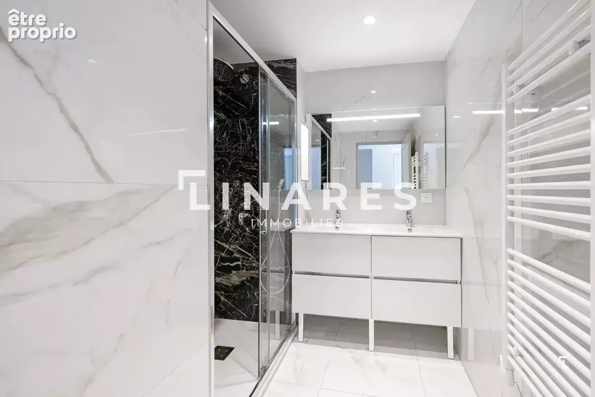 LIBERAR - Appartement T4 de 70m² - Balcons - Cave - 13004 Cinq Avenues - photo 5