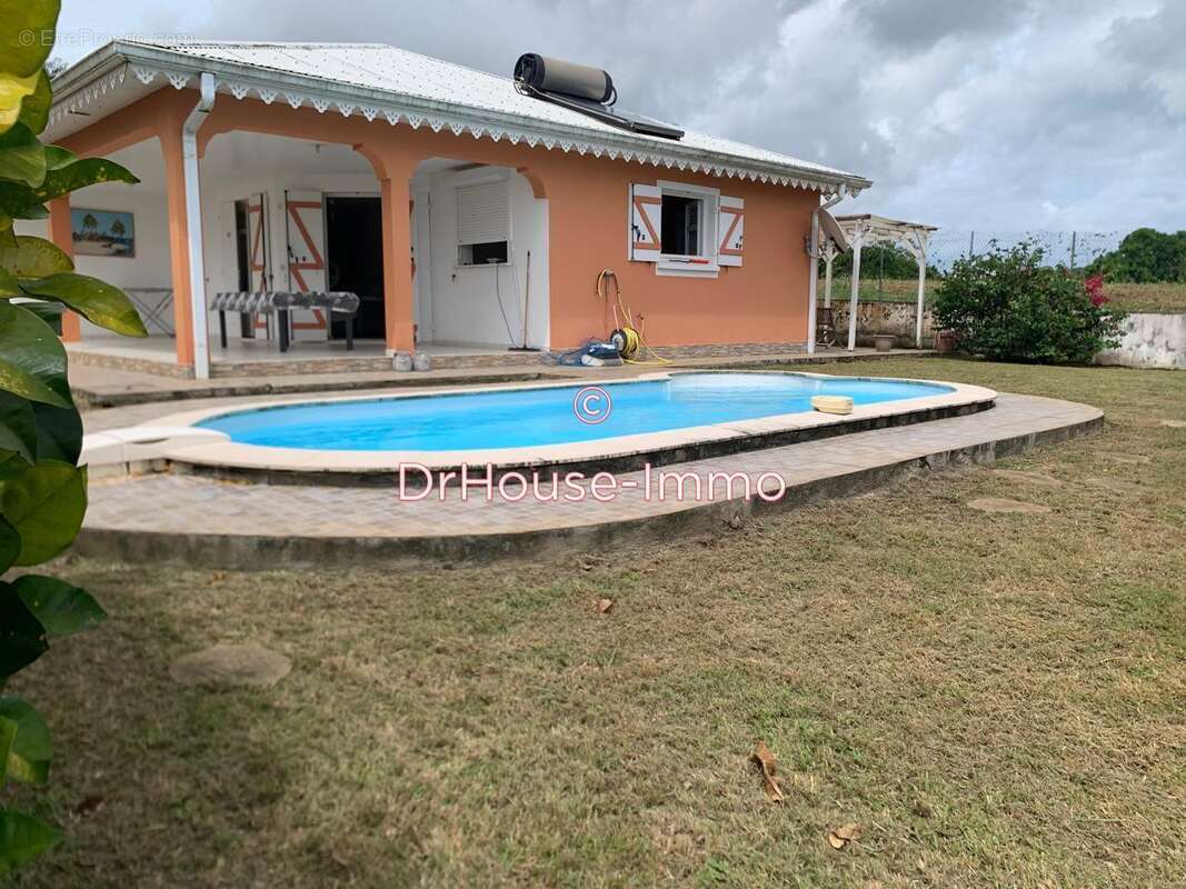 Maison à LE LAMENTIN