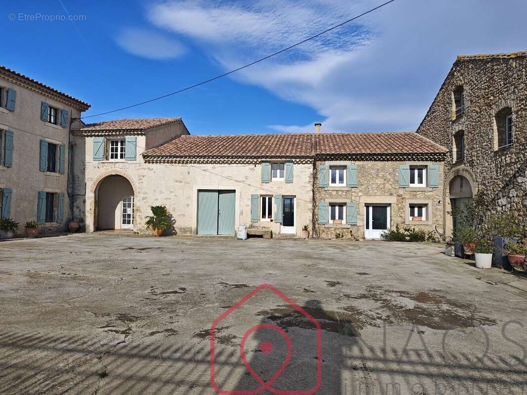 Maison à BAGES