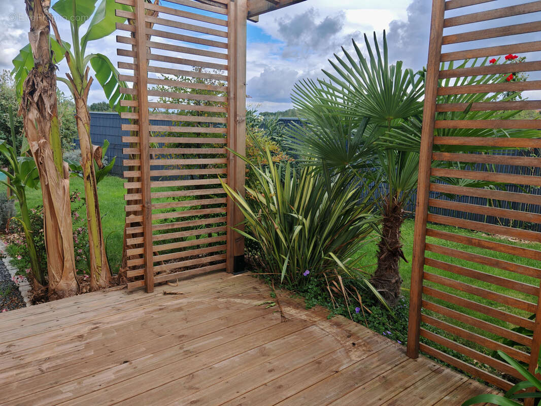 Maison à SAINT-JULIEN-DE-CONCELLES