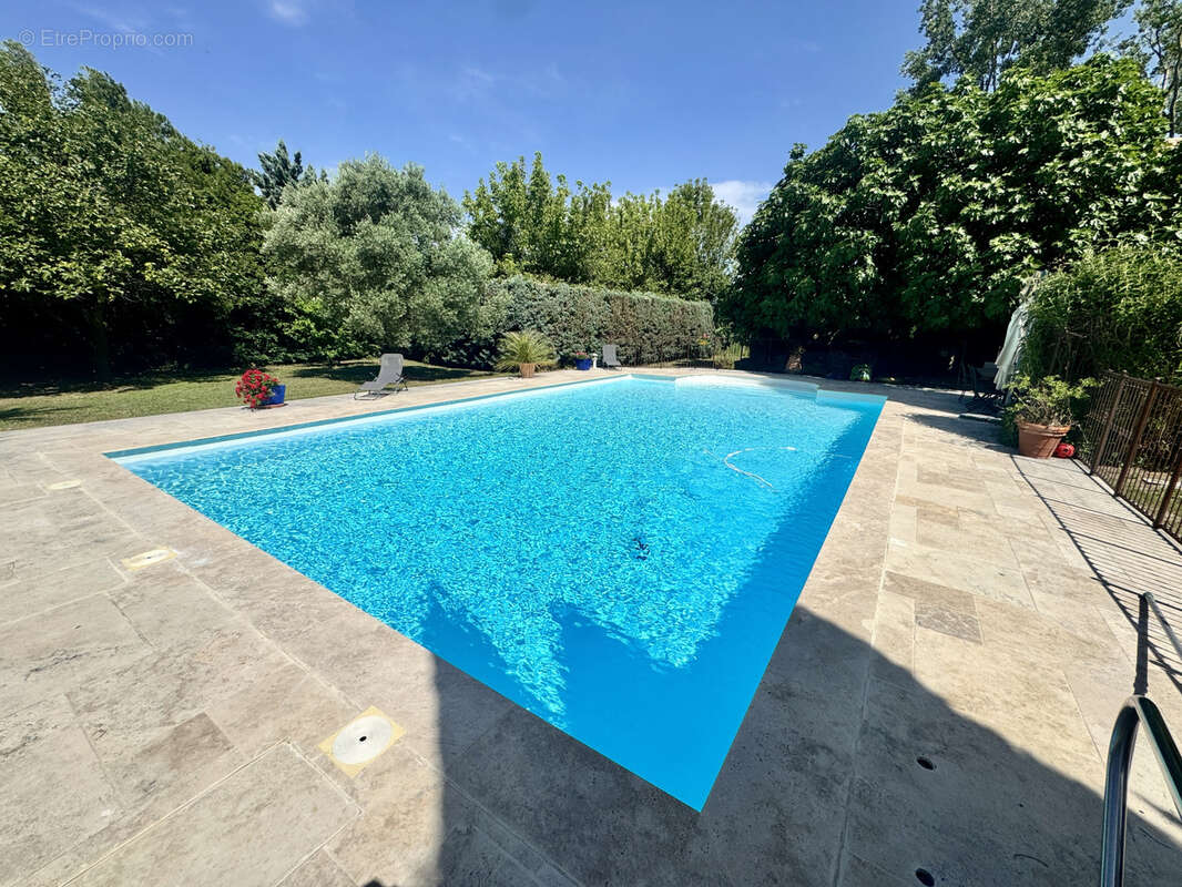 Maison à PIOLENC