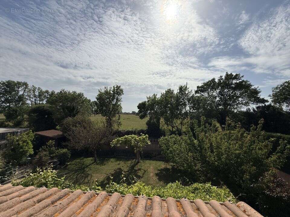 Votre agence Clairimmo vous propose à la vente dans un secteur - Maison à PORT-DE-BOUC