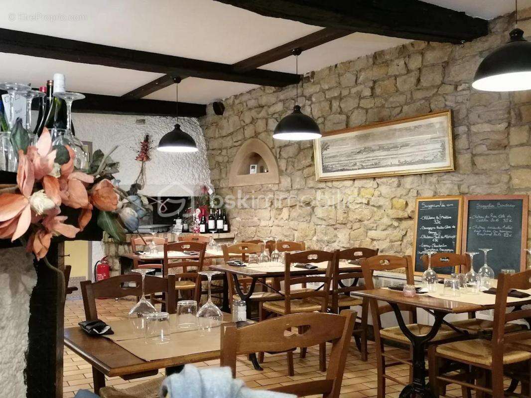 Fonds de Commerce Restaurant “Le Médiéval” – Sedan (centre historique, 150 m du Château Fort) - photo 3