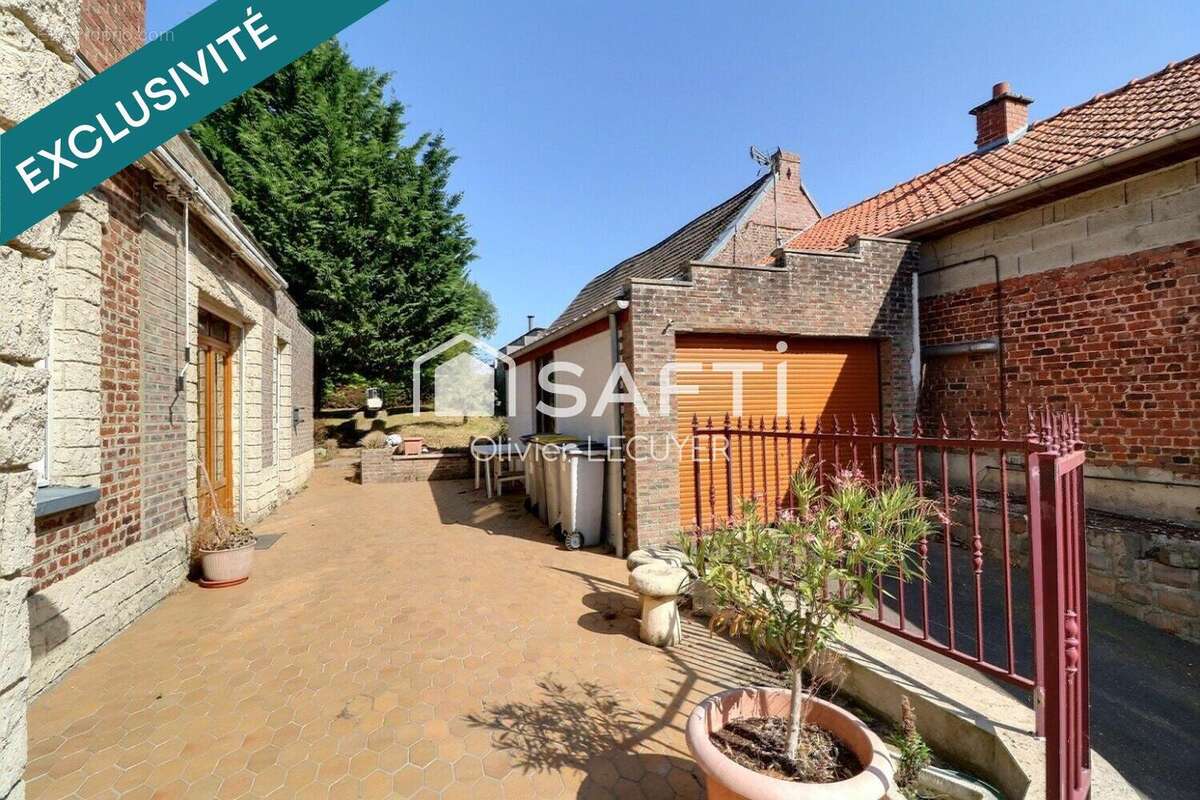 Photo 2 - Maison à SAINT-PYTHON