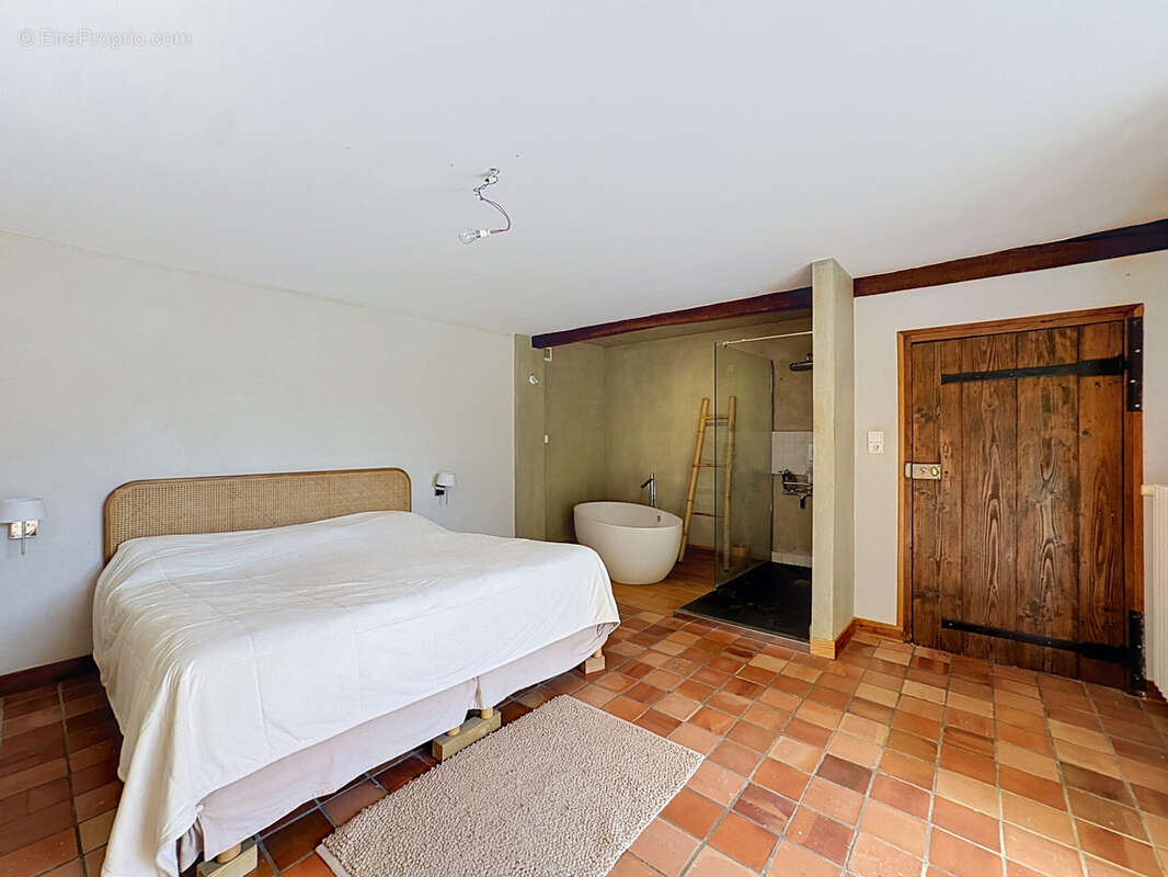 À vendre - maison de charme - sermiers - photo 7